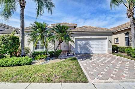 6963 Fairway Lakes Drive Boynton Beach, FL 33472