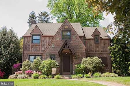 6 Treaty Rd Pilgrim Gardens, PA 19026