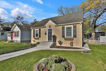 3851 Vincent Avenue N Minneapolis, MN 55412