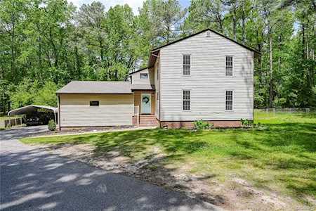 7293 Creighton Rd Hanover, VA 23111