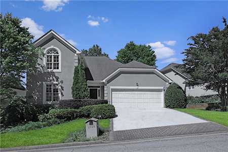 3726 Harts Place Chamblee, GA 30341