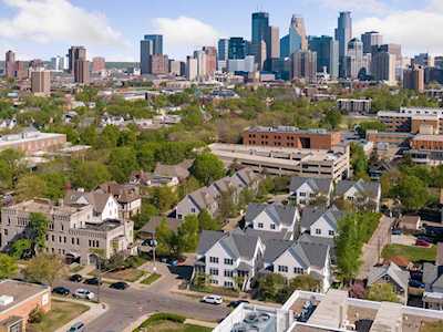 2430 Columbus Court Minneapolis, MN 55404