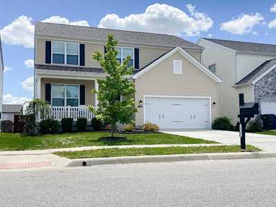 7715 Hazelton Street Blacklick, OH 43004