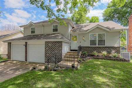 1908 E Mohawk Circle Olathe, KS 66062