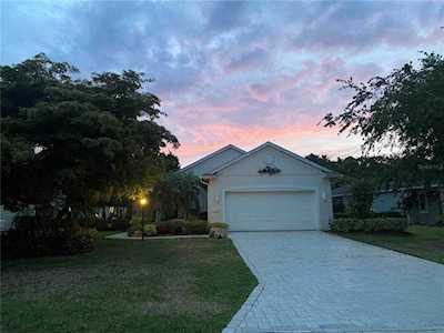 7428 Sea Island Ln University Park, FL 34201