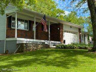 5501 Lake Ct Crestwood, KY 40014