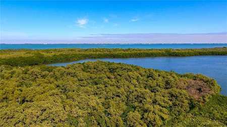 4540 Gulf of Mexico Dr #PH6 Longboat Key, FL 34228
