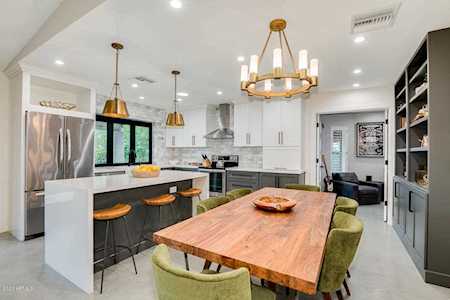 8305 E San Simon Drive Scottsdale, AZ 85258