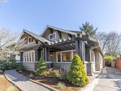 2334 NE 47th Ave Portland, OR 97213