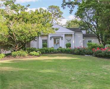 1911 Greystone Rd NW Atlanta, GA 30318