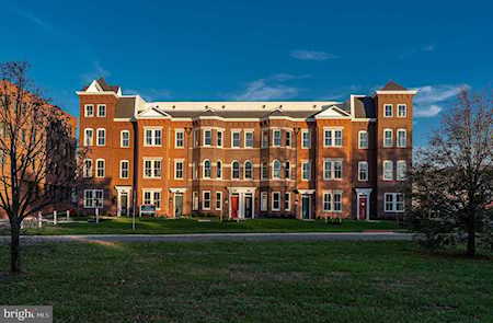 1109 E Abingdon Dr Alexandria, VA 22314