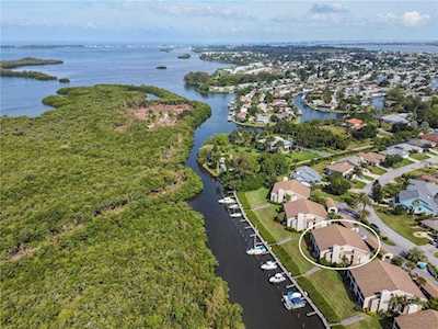 8728 54th Ave W Bradenton, FL 34210