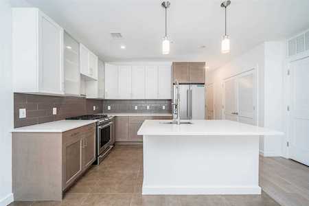 128 Harrison St #404 Hoboken, NJ 07030