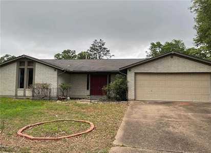 1403 Todd Trail College Station, TX 77845