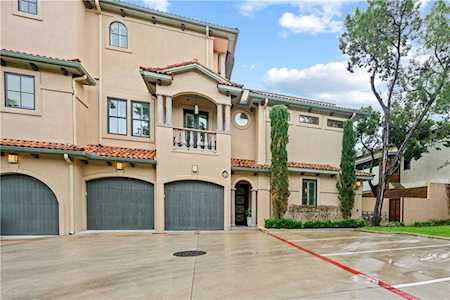 1529 Barton Springs RD #18 Austin, TX 78704