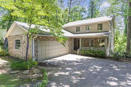 64 River Park Dr Sandy Springs, GA 30328