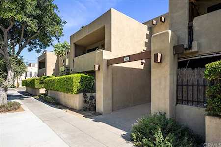 940 E 3rd St Long Beach, CA 90802