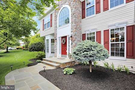 11 Jennifer Lynne Dr Brunswick, MD 21758