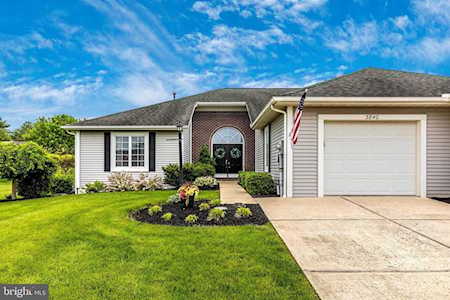 3840 Farmstead Dr Fayetteville, PA 17222