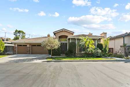 1708 E Bolinger Circle Orange, CA 92865