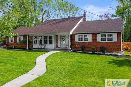 15 Sandburg Drive Marlboro, NJ 07751