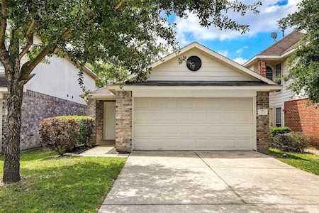 15627 Kiplands Bend Dr Houston, TX 77014