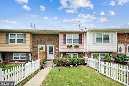 80 Carnival Dr Taneytown, MD 21787