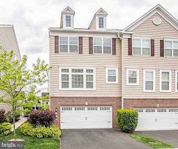 446 Williamson Ct Lansdale, PA 19446