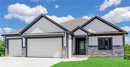 27804 E 134th St Lee's Summit, MO 64086