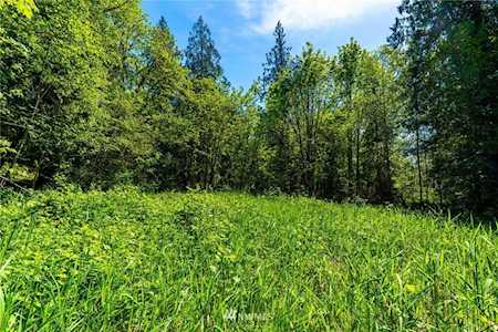 32971 NE 66th St Carnation, WA 98014