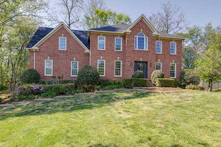 1040 Cedarview Ln Franklin, TN 37067