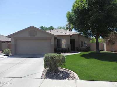 1911 E Ross Drive Chandler, AZ 85225