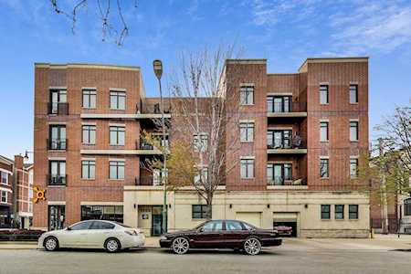 1600 N Marshfield Ave #403 Chicago, IL 60622