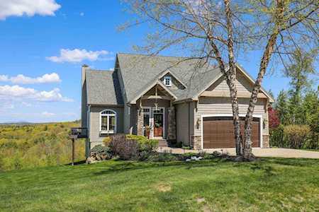 33 Quimby Mountain Rd Hooksett, NH 03106