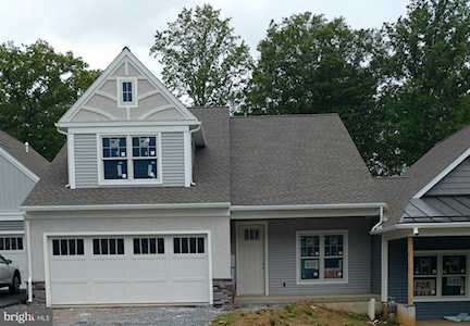 1044 Bell Tower Dr #438 Lebanon, PA 17042