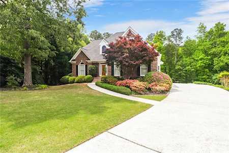 2090 Pate Ridge Dr Loganville, GA 30052