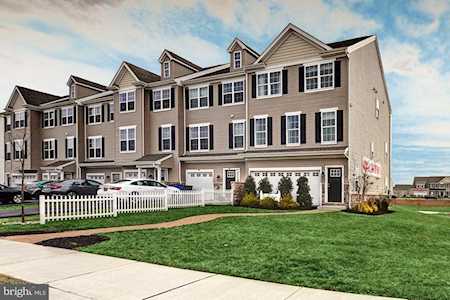 1402 Carrick Ct Middletown, DE 19709