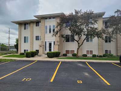 2024 Manico Ct #101 Crest Hill, IL 60403