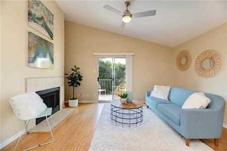 3204 Menchaca RD #116 Austin, TX 78704