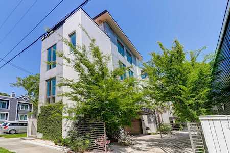 24 Ogier St Charleston, SC 29403