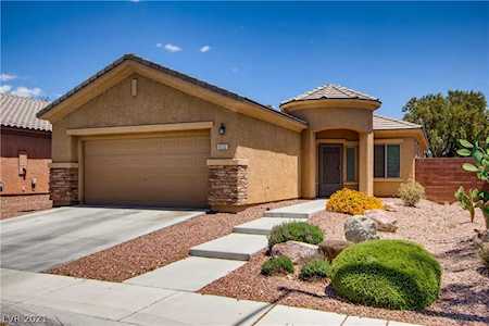 6732 Divers Loons St North Las Vegas, NV 89084