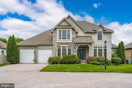 4 Shiloh Ct Gettysburg, PA 17325