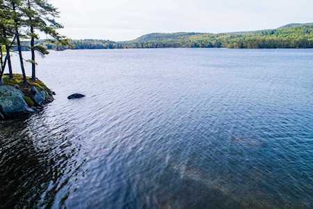 172 East Shore Dr #Footpath Bradford, NH 03221