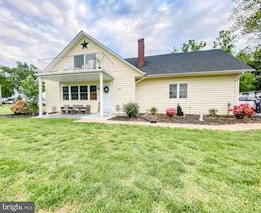 42309 Allison Dr Mechanicsville, MD 20659