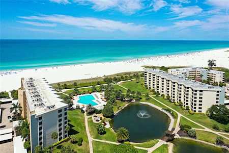 5750 Midnight Pass Rd #105 Sarasota, FL 34242