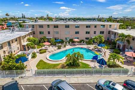 6700 Sunset WAY #201 St Pete Beach, FL 33706