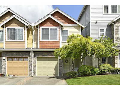 2543 NW 2nd Ter Gresham, OR 97030