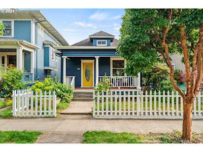3612 SE Alder St Portland, OR 97214