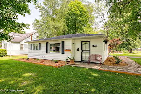 4931 Graston Ave Louisville, KY 40216