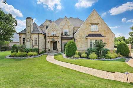 2054 Miracle Point Drive Southlake, TX 76092
